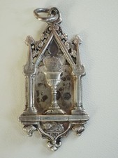 MEDAILLE RELIGIEUSE ANCIENNE