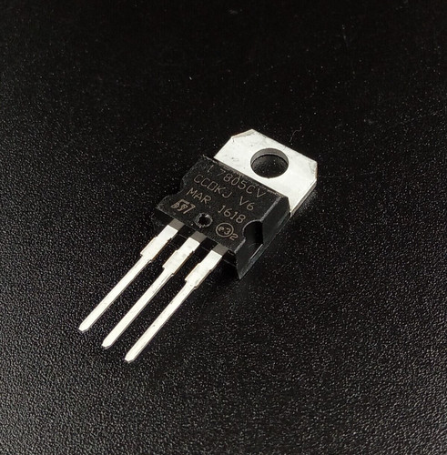 Régulateur tension 7805 cv - de,