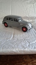 MINIROUTE -- PEUGEOT 402
