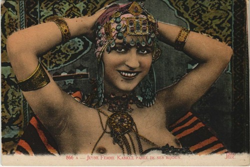 Femme kabyle paree - femme, de