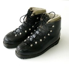 Chaussures de ski ancienne JEAN VUARNET - Double laçage -noire - Exceptionnelle