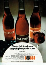 Publicité Advertising 1020  1972    magasins COOP   vin  Valcoop leger fruité co