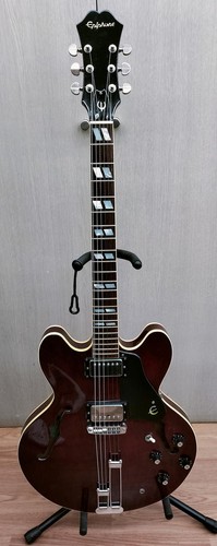 Guitare électrique acoustique