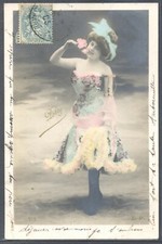 AK155 ARTISTE STAGE STAR COCOTTE POLTY COSTUME de SCENE CABARET PHOTO d'ART 1905