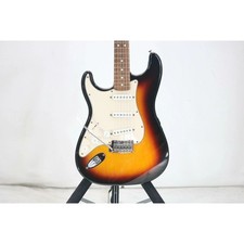 Guitare électrique FENDER