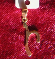 PENDENTIF PLAQUE OR lettre Y initiale ALPHABET ABECEDAIRE PRENOM IDENTITE surnom