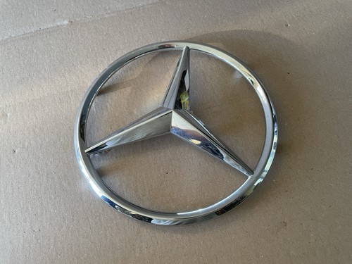 Insigne logo mercedes etoile - logo,