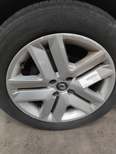 Enjoliveur RENAULT CLIO 4 PHASE 2 403157271R