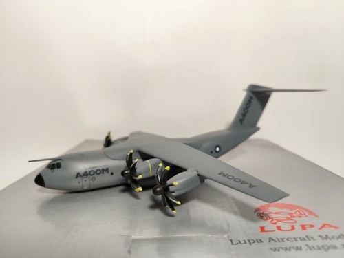 Lupa 200 airbus a400m - 1:200,