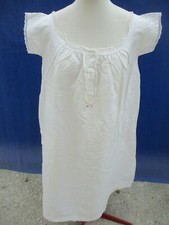 Chemise ancienne N°161 de femme nuit robe dentelle en fil de lin bon état  