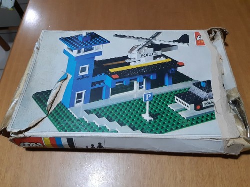 Lego police 1972 made in - lego,