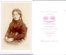 CDV Trottier, Clermont-Ferrand, Femme mûre en noir, circa 1865 Vintage CDV album
