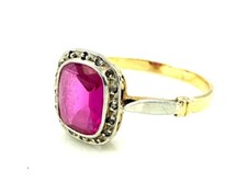 MAGNIFIQUE BAGUE OR 18 CARATS - Pierre rose et diamants - 2,38 g