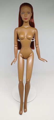 Tonner doll blush and - doll,
