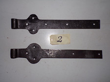 Pentures, charnières,  anciennes en fer forgé