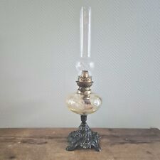 Ancienne lampe à pétrole