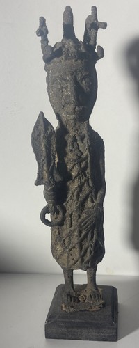 Oba tenue guerre benin - en, de