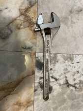 FACOM CLE A MOLETTE N° 113    18" / 450