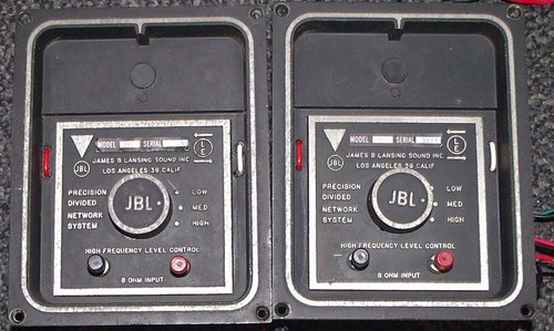 Réseau jbl lx11 - 2, voies