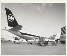 HAVILLAND AIRCRAFT + BOEING