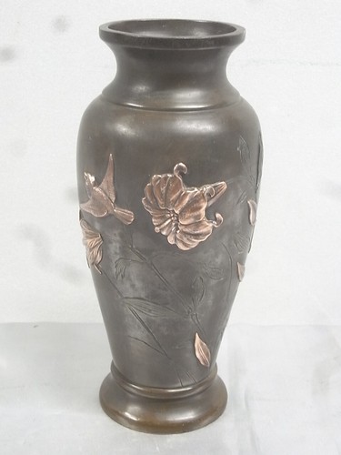 Ancien vase en bronze - 🇫🇷,