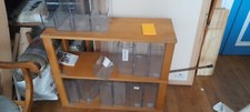 étagère basse, bois clair, bon état 80cmx66cmx30cm