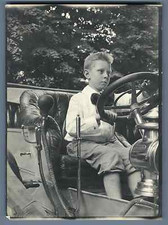 France, Garçon au volant