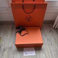 Grande Boite  Vide Haute HERMES NEUVE  36/29/11 cm avec son ruban