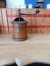 Moulin à café cylindrique en bois "Coulaux & Cie, Molsheim", fin XIX ième