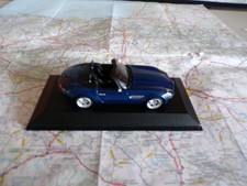 BMW z 8 Cabriolet bleu  Minichamps 1/43 en boite