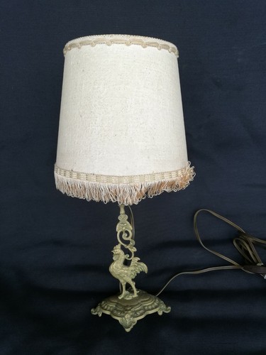 Lampe ancienne pied coq - ancienne,