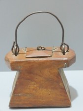 -BELLE BOITE TRANSPORT BOIS MONOXYLE FER Forgé ART POPULAIRE COLLECTION déco  D