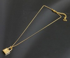 Authentique cadenas collier