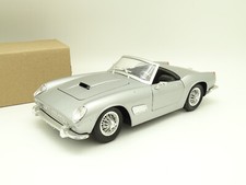 Polistil SB 1/16 1/18 - Ferrari 250 GT California Grise 1961