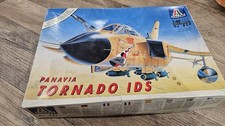 Maquette Avion Italeri  1/48 Panavia Tornado  IDS