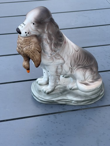 Figurine porcelaine chien - figurine, en