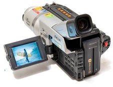 Camescope Sony Handycam Vision DCR-TRV125E PAL 8mm Video8 Hi8 Video Camera