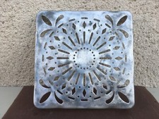 Ancien dessous de plat carré