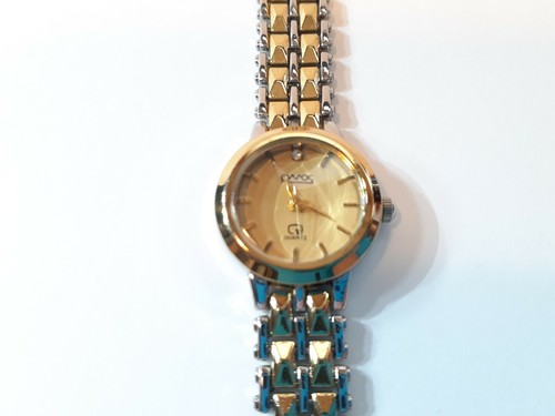 Women attractive analog - women's,