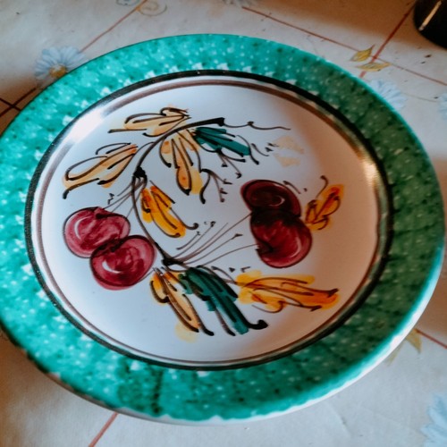 Belle petite assiette - belle,