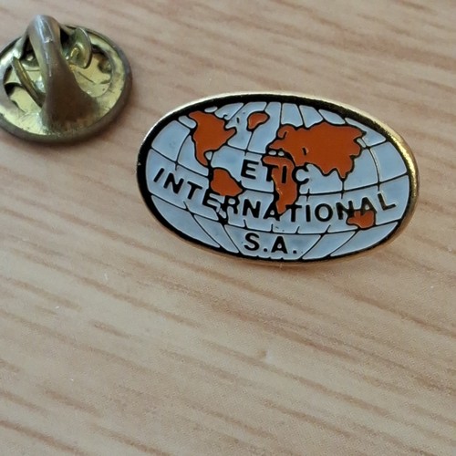Pin etic international - ,