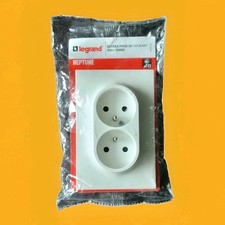 LEGRAND NEPTUNE - DOUBLE PRISE