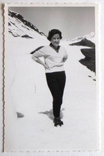 Photo carte postale ancienne - CPA - Femme  montagne neige ski Autriche