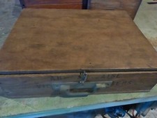 Ancienne boite valise caisse