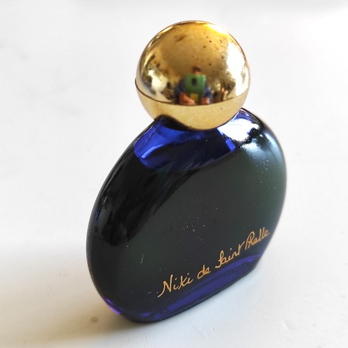 Miniature niki de - ,