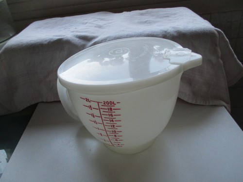 Tupperware pichet bol - tupperware,, pichet,bol