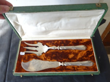 Service découpe poisson manches argent massif minerve