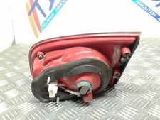 Feu arriere secondaire gauche