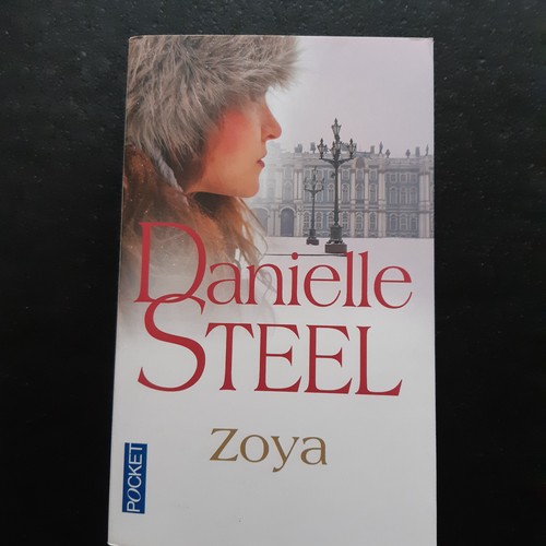 Roman danielle steel zoya - roman,