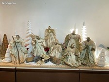 Crèche complète ancienne de